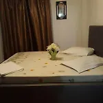 Stars Hotel