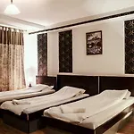 Stars Hotel 2*